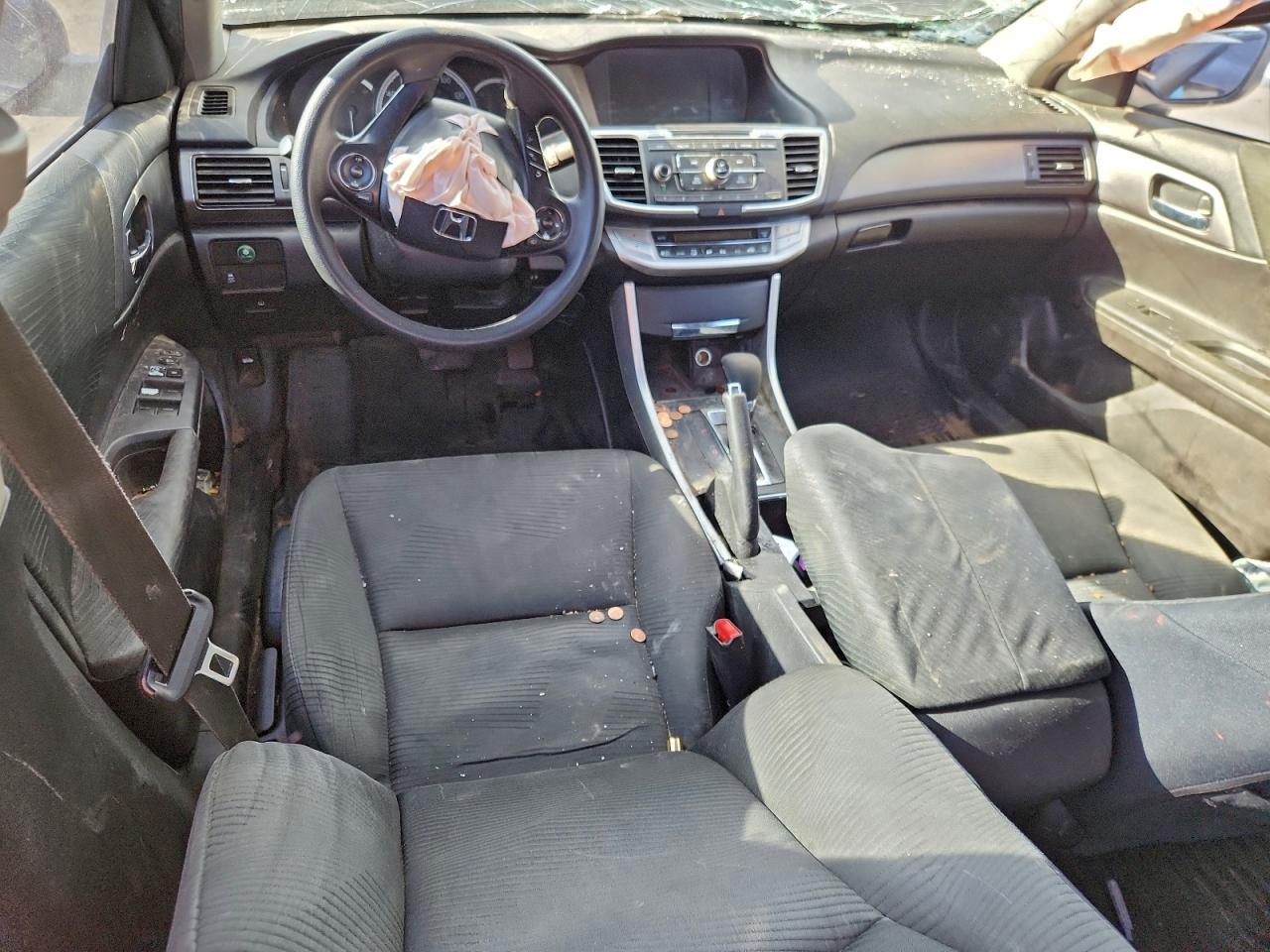 2015 HONDA ACCORD LX photo 8
