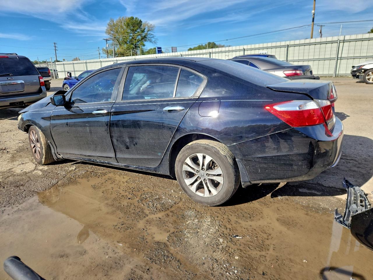 2015 HONDA ACCORD LX photo 2