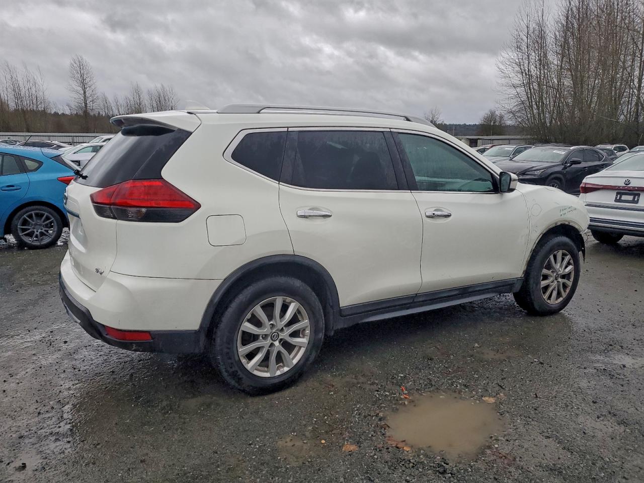 2017 NISSAN ROGUE S photo 5