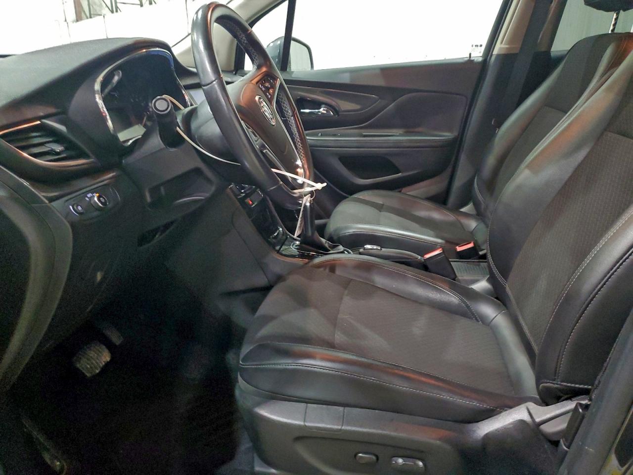 2018 BUICK ENCORE PREFERRED photo 13