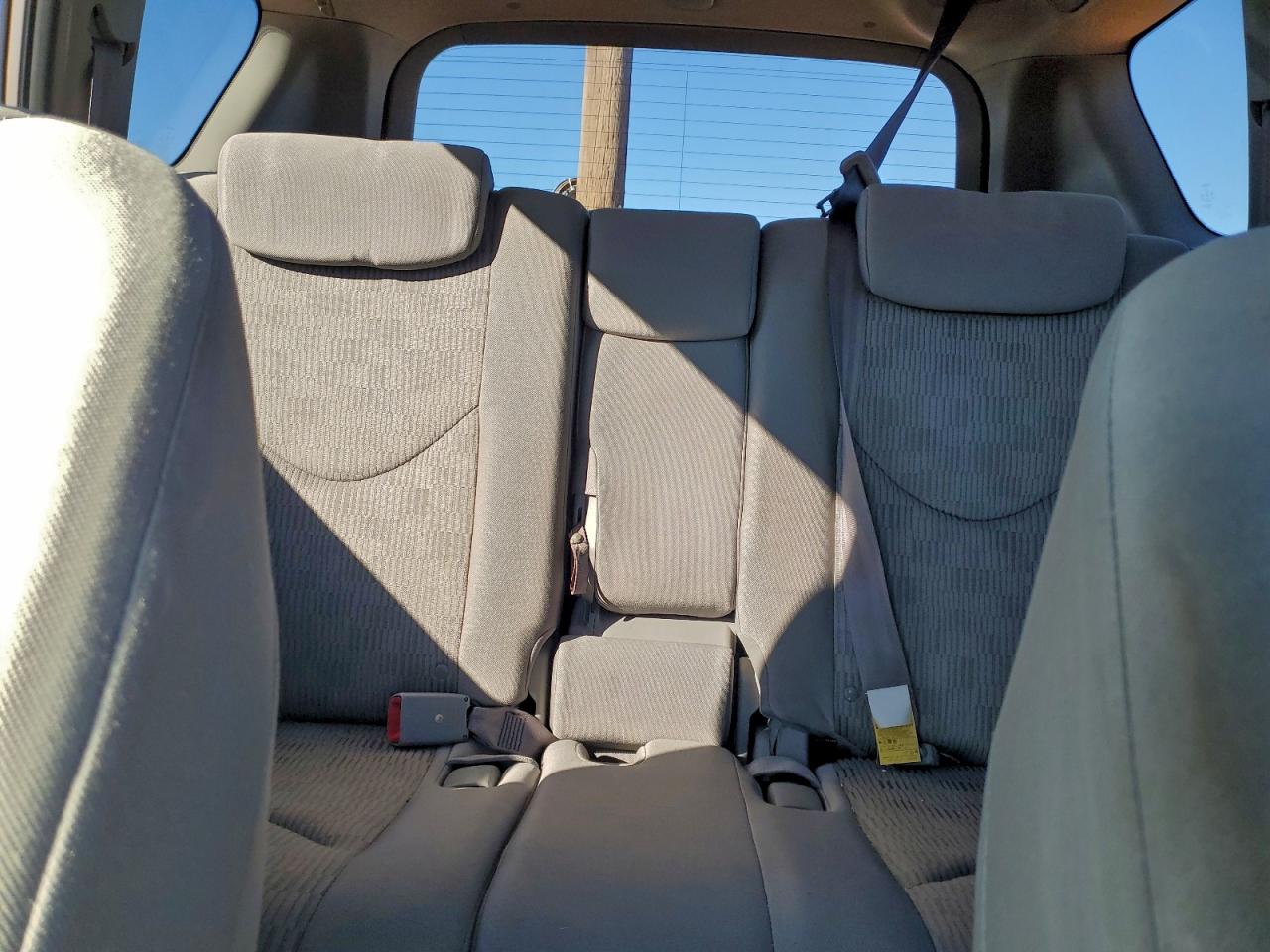 2009 TOYOTA RAV4 photo 10