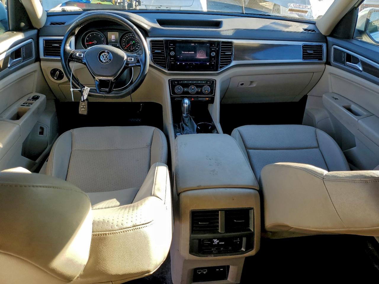 2018 VOLKSWAGEN ATLAS SEL photo 8