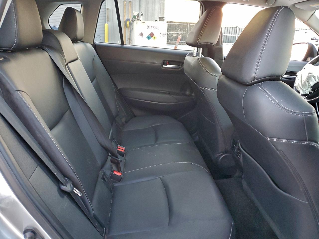 2023 TOYOTA COROLLA CROSS XLE photo 10
