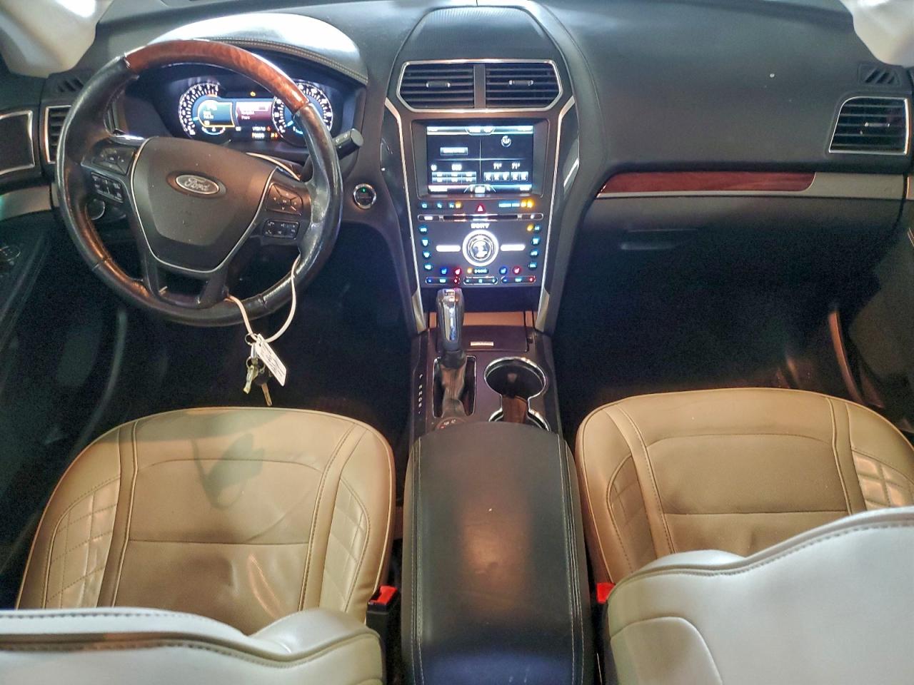 2016 FORD EXPLORER PLATINUM photo 8