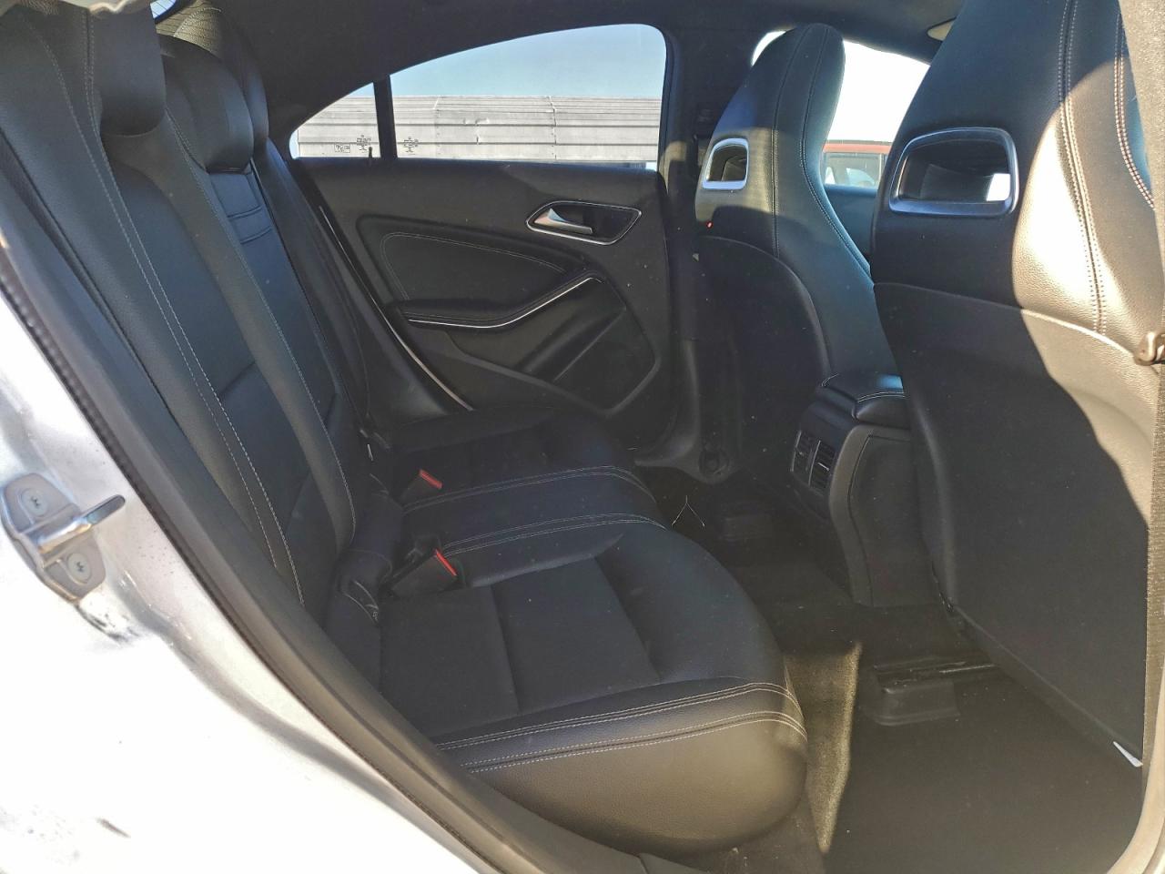 2018 MERCEDES-BENZ CLA 250 photo 10