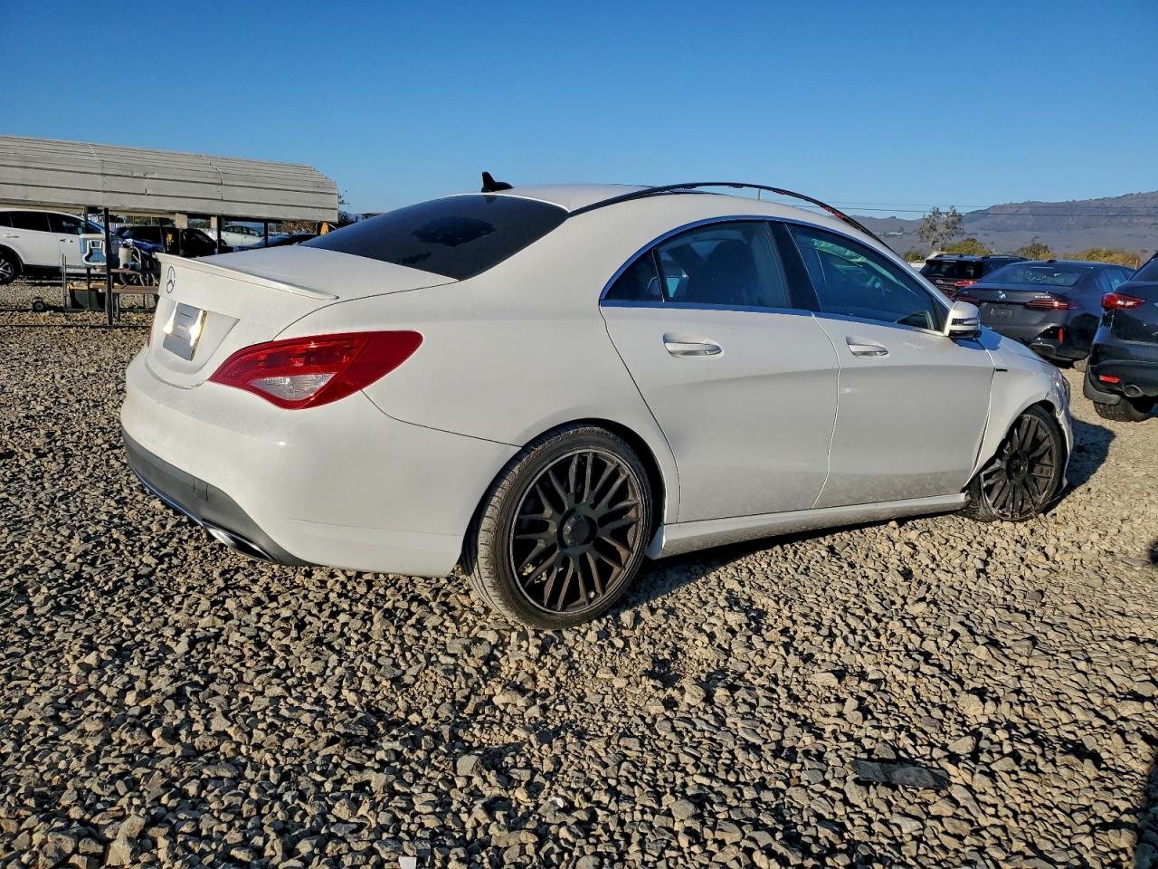 2018 MERCEDES-BENZ CLA 250 photo 3