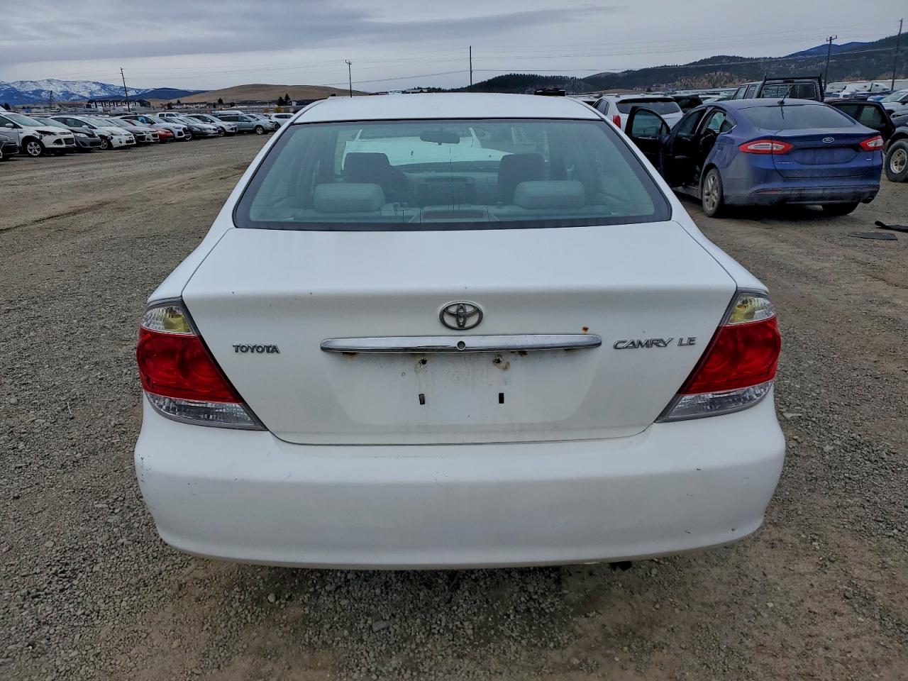 2006 TOYOTA CAMRY LE photo 6