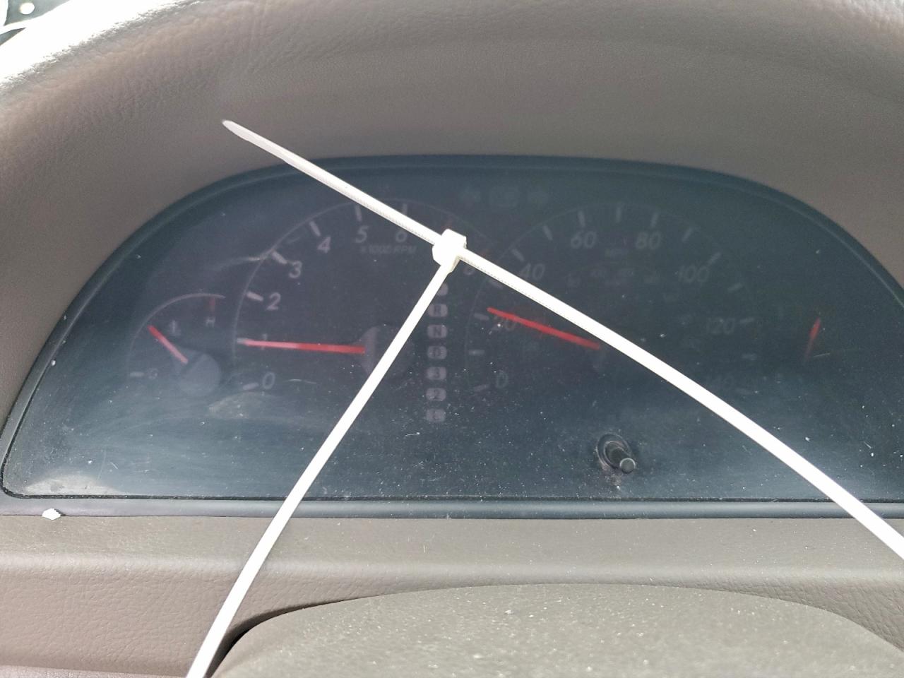 2006 TOYOTA CAMRY LE photo 9