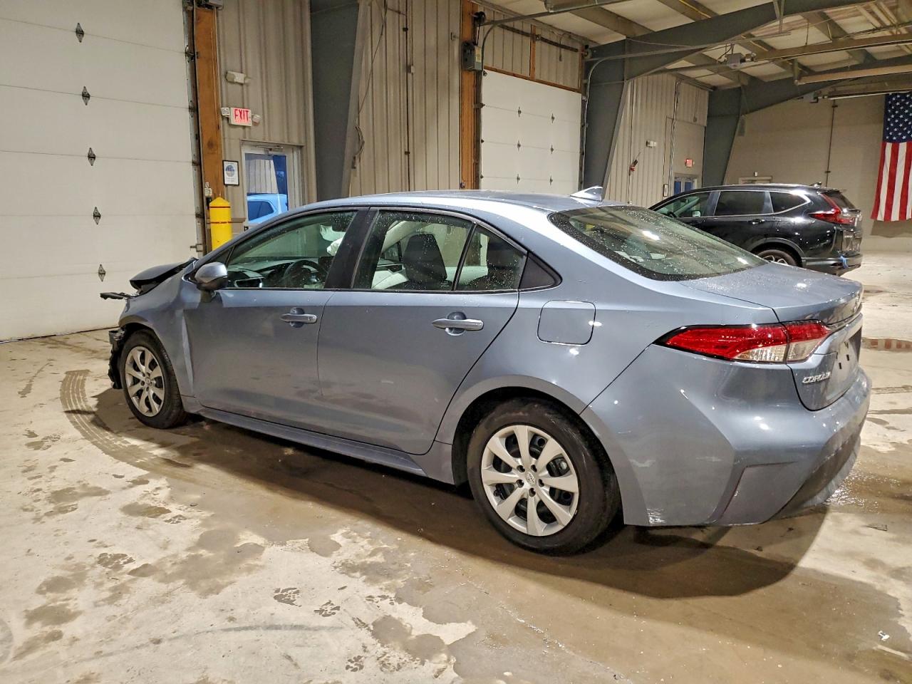 2024 TOYOTA COROLLA LE photo 2