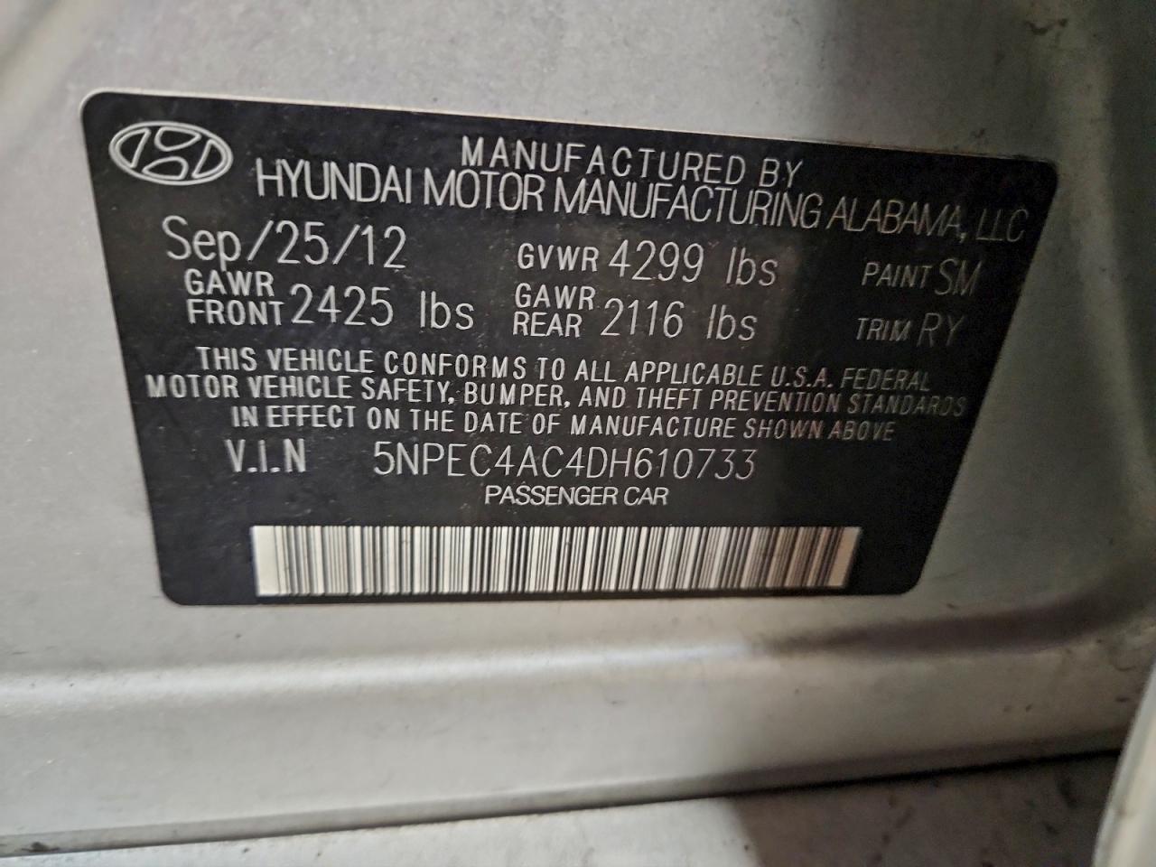 2013 HYUNDAI SONATA SE photo 23