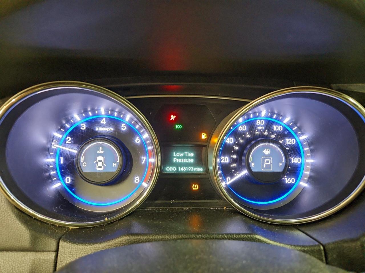 2013 HYUNDAI SONATA SE photo 17