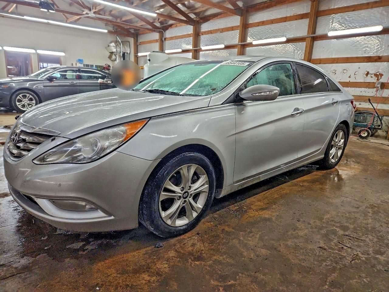 2013 HYUNDAI SONATA