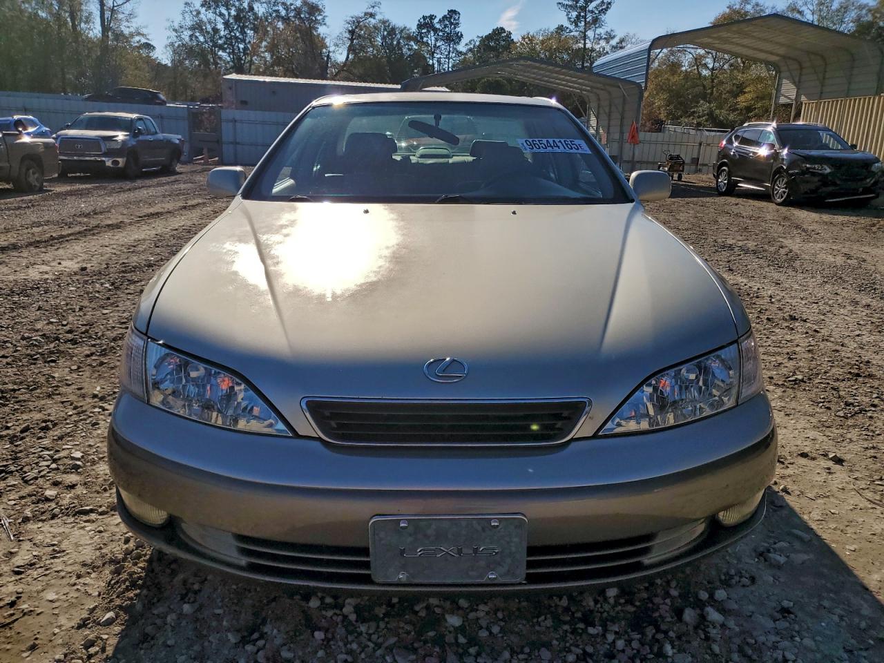 1999 LEXUS ES 300 photo 5