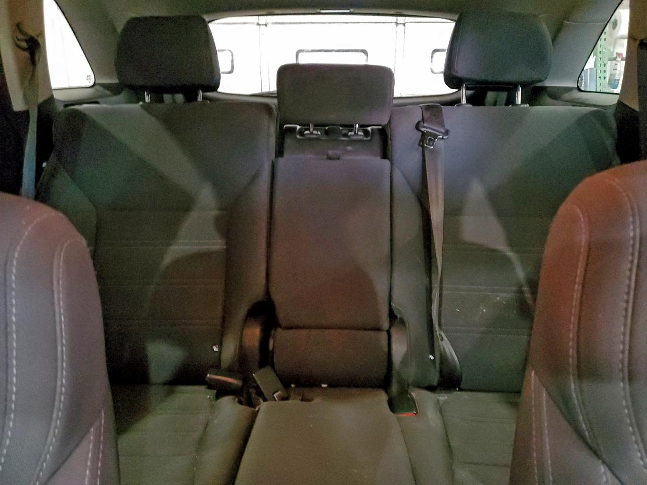 2016 KIA SORENTO LX photo 10