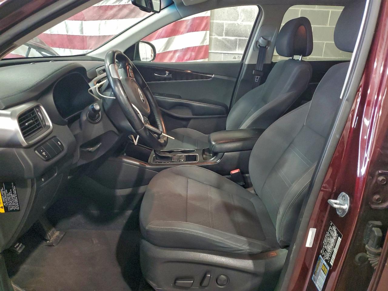 2016 KIA SORENTO LX photo 7