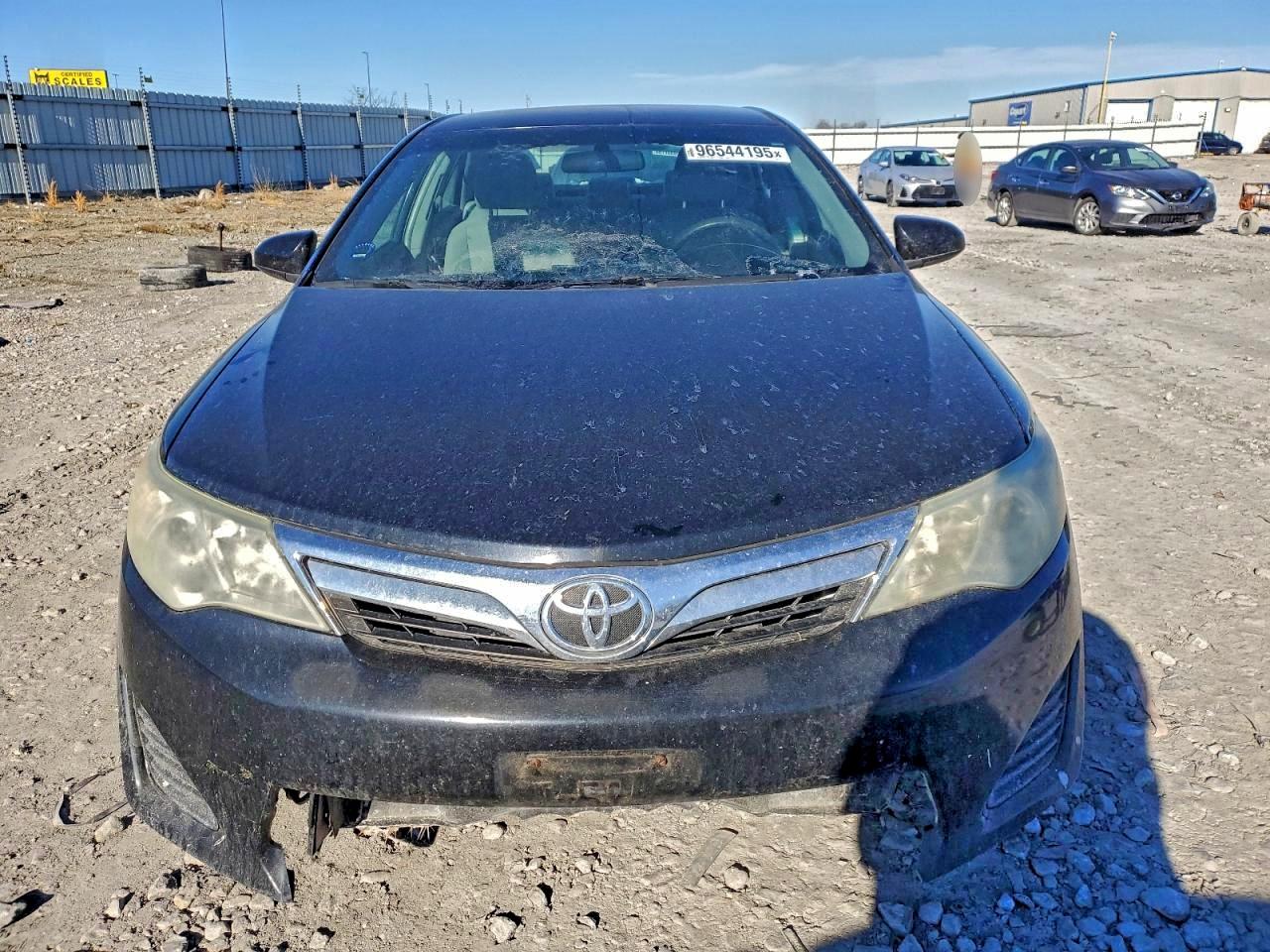 2012 TOYOTA CAMRY BASE photo 9
