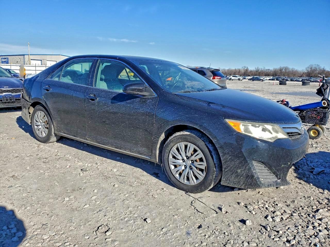 2012 TOYOTA CAMRY BASE photo 7