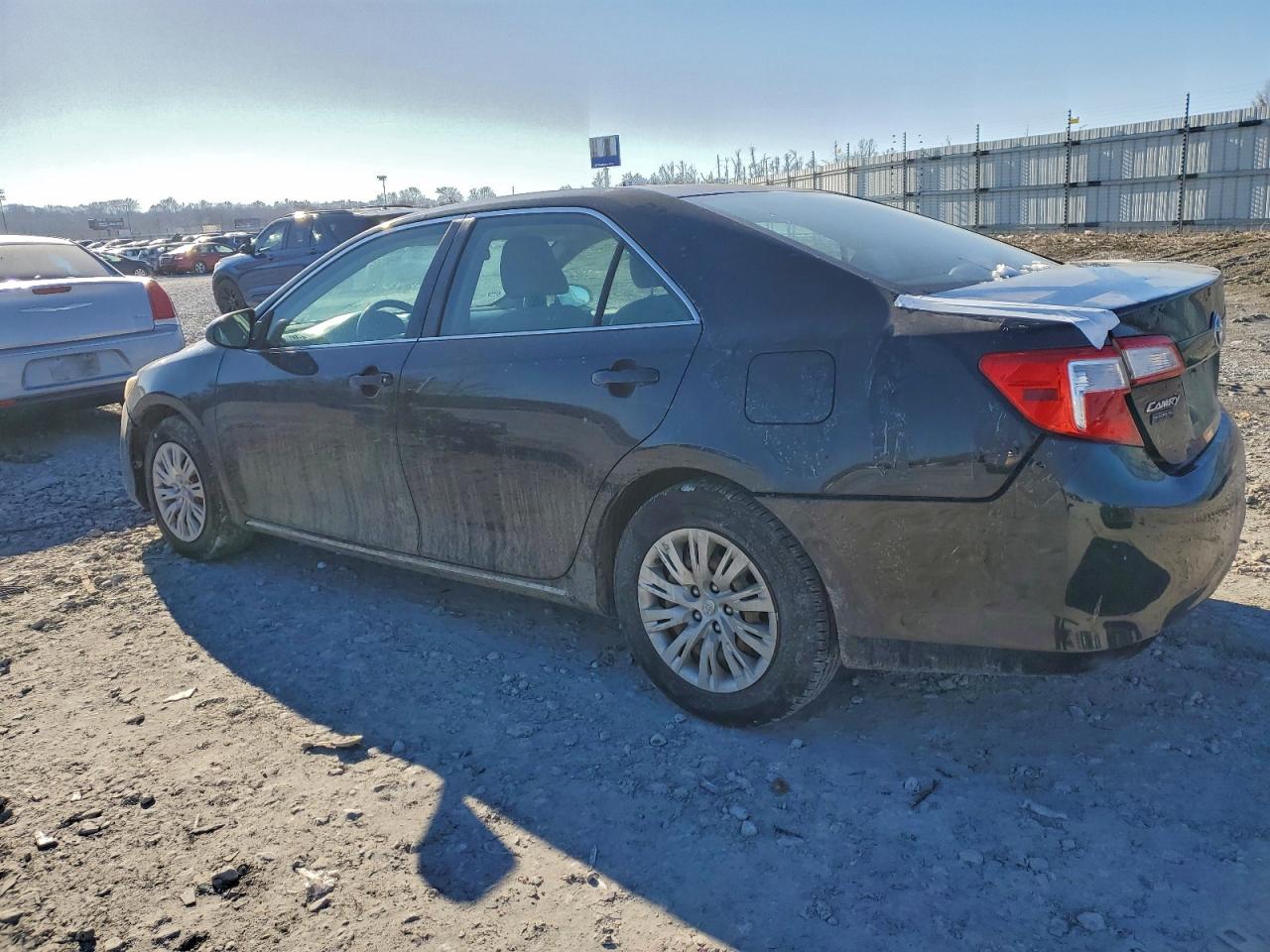 2012 TOYOTA CAMRY BASE photo 3