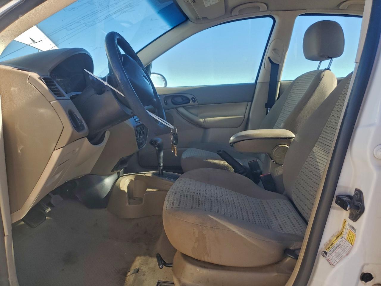 2007 FORD FOCUS ZX4 photo 7
