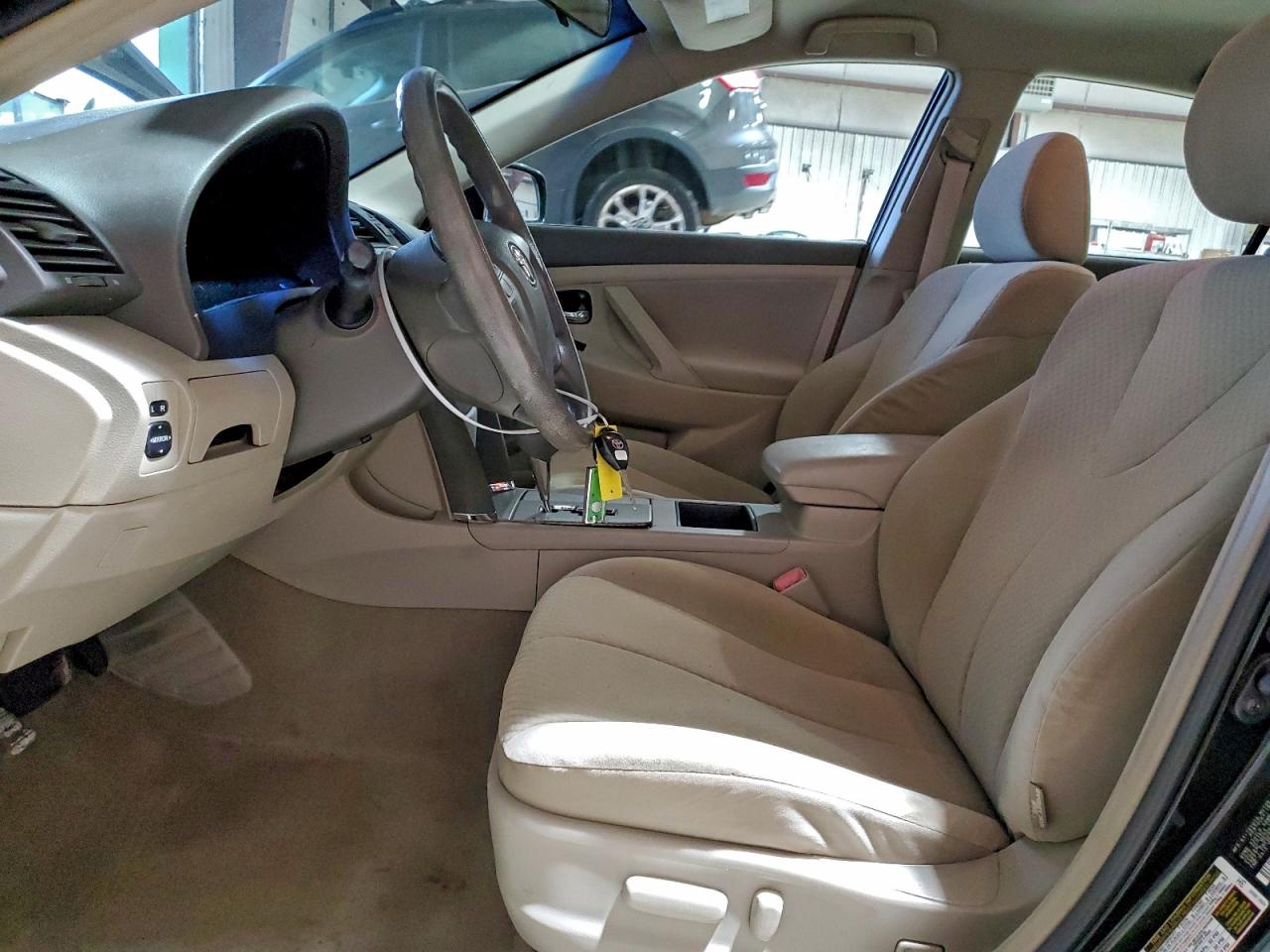 2008 TOYOTA CAMRY CE photo 13