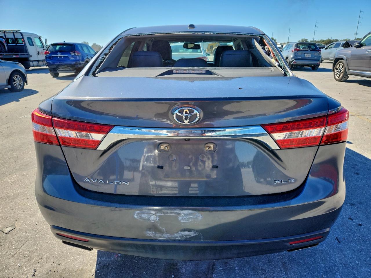 2013 TOYOTA AVALON BASE photo 6
