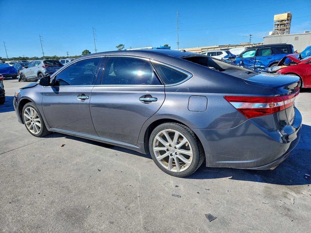 2013 TOYOTA AVALON BASE photo 2