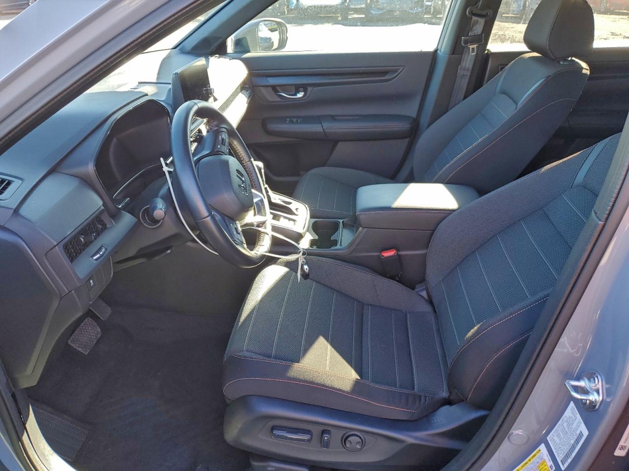 2025 HONDA CR-V SPORT photo 7