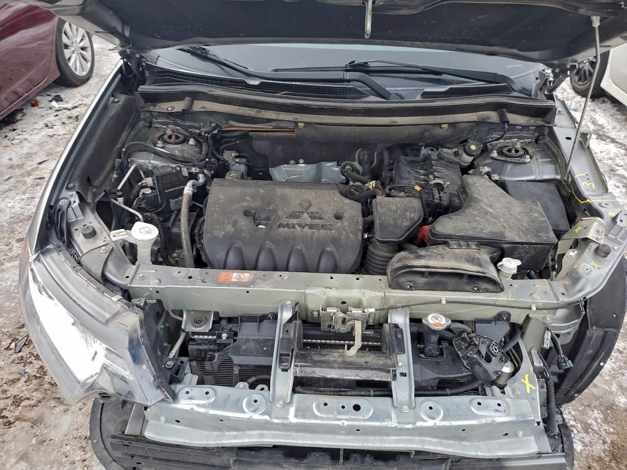2019 MITSUBISHI OUTLANDER SE photo 11