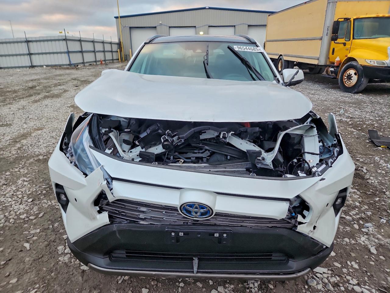 2024 TOYOTA RAV4 LIMITED photo 5