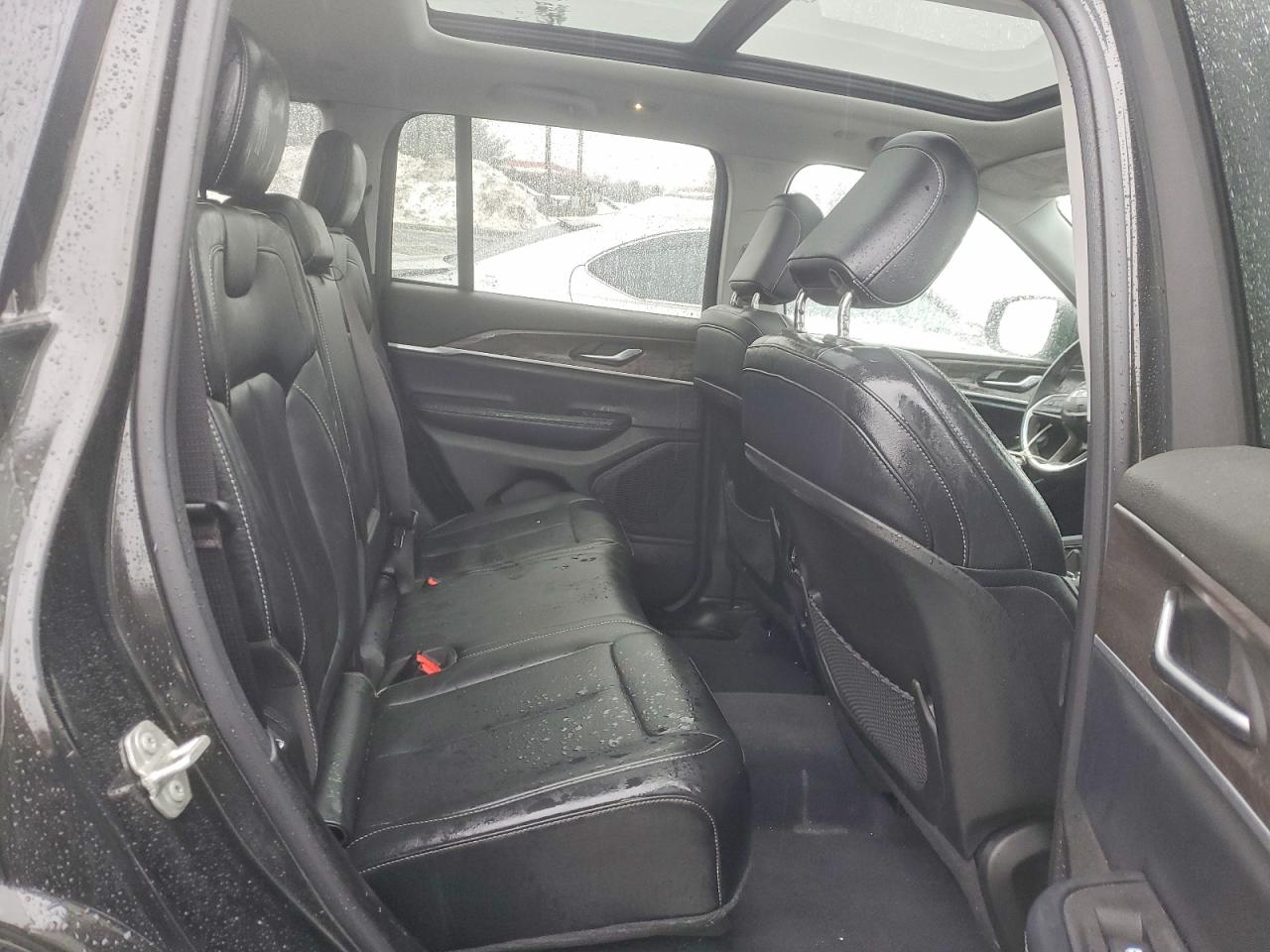 2023 JEEP GRAND CHEROKEE LIMITED photo 11