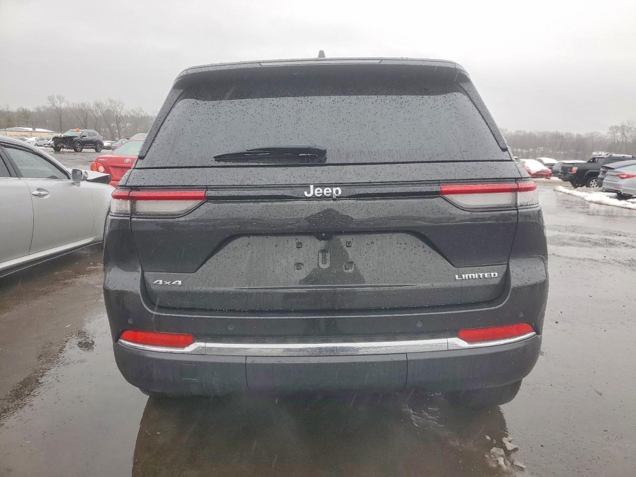 2023 JEEP GRAND CHEROKEE LIMITED photo 6