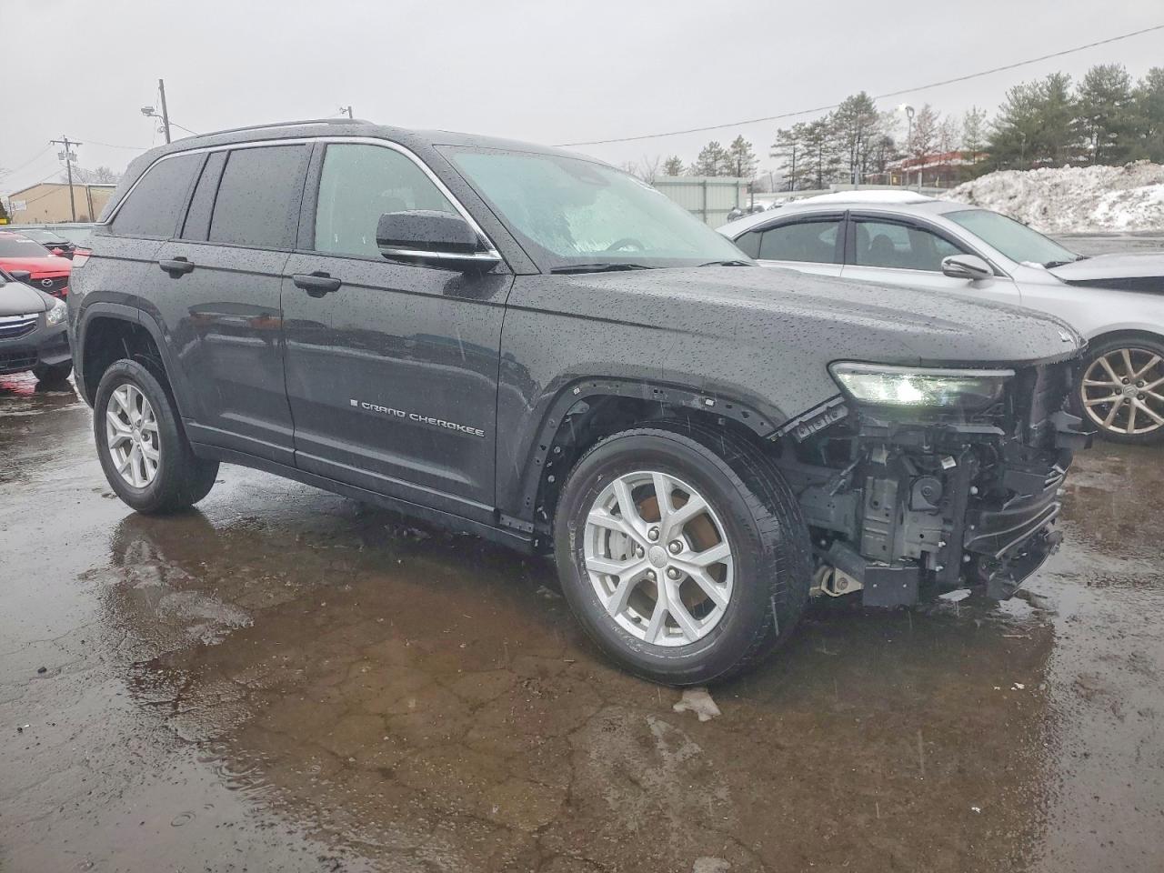 2023 JEEP GRAND CHEROKEE LIMITED photo 4