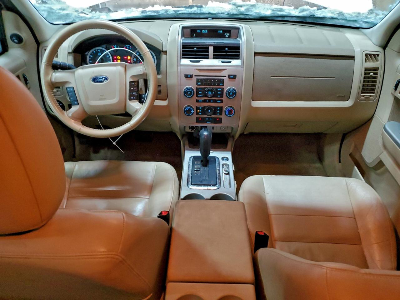 2011 FORD ESCAPE XLT photo 15