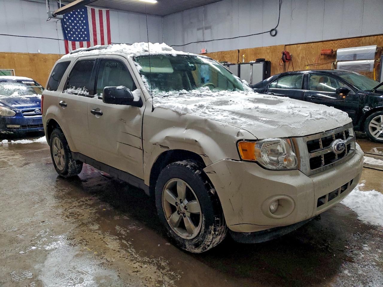 2011 FORD ESCAPE XLT photo 7