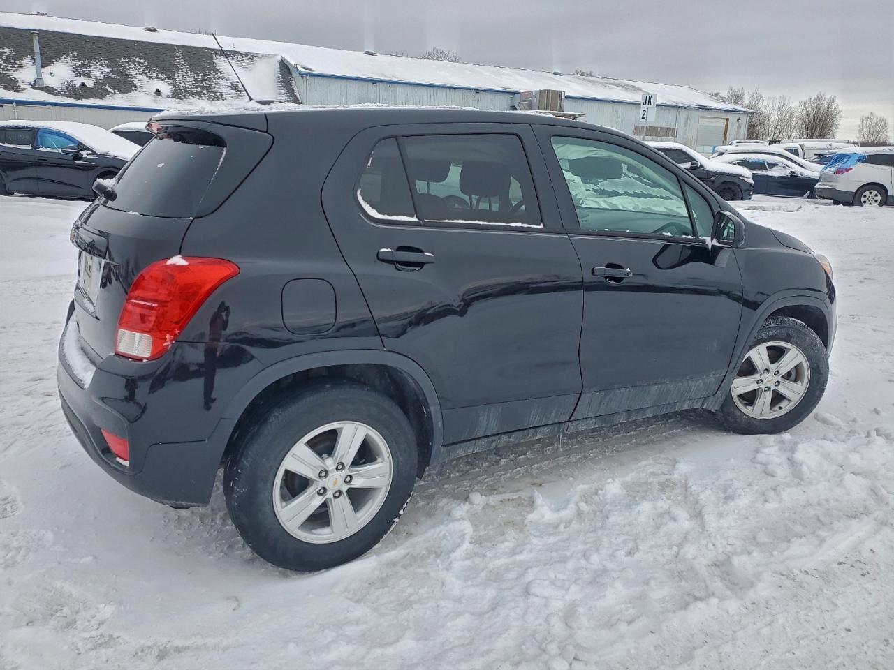 2020 CHEVROLET TRAX LS photo 3