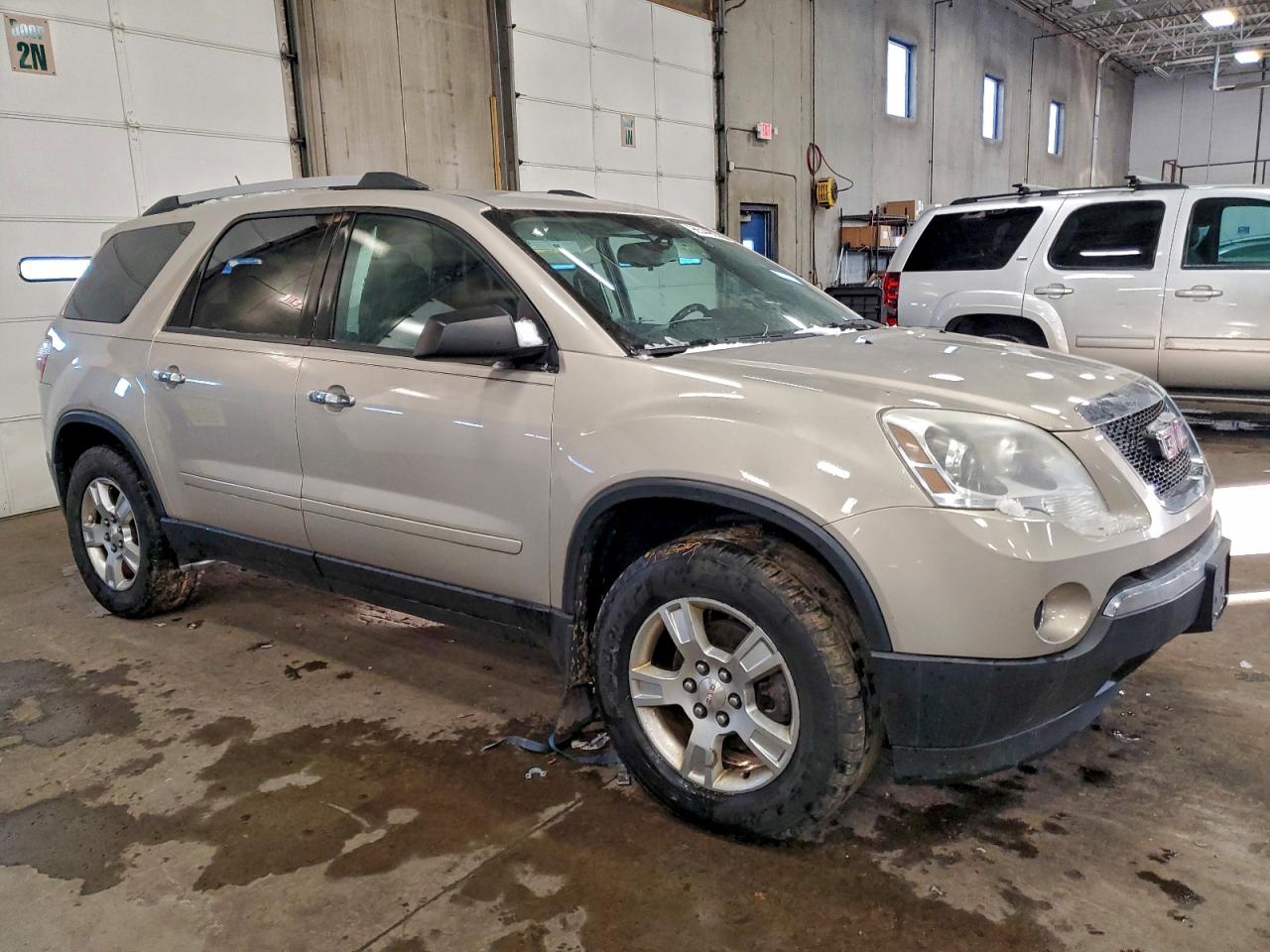 2011 GMC ACADIA SLE photo 4
