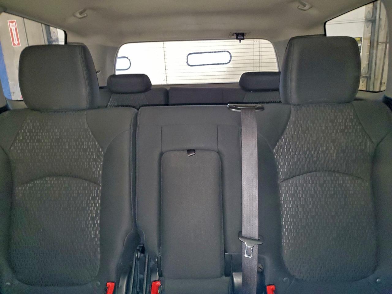 2011 GMC ACADIA SLE photo 10