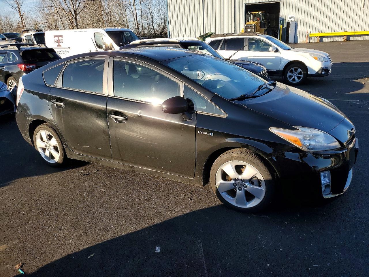 2010 TOYOTA PRIUS photo 4