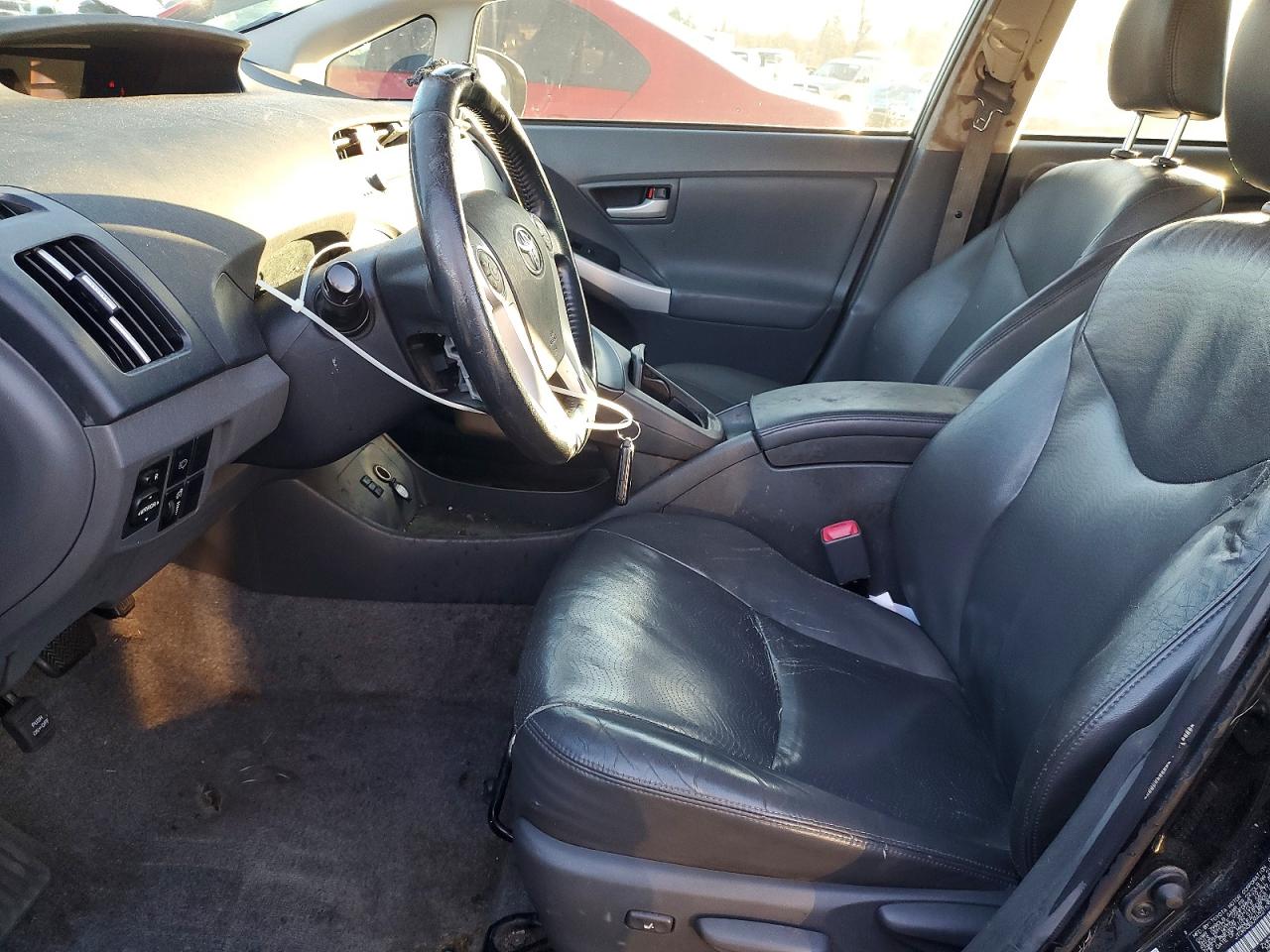 2010 TOYOTA PRIUS photo 7