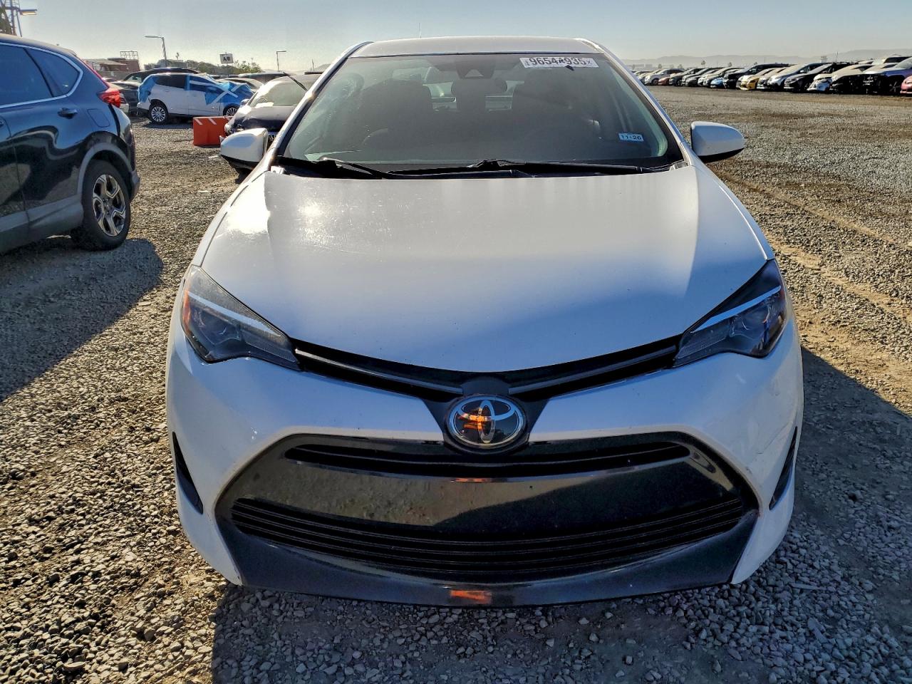 2018 TOYOTA COROLLA L photo 9