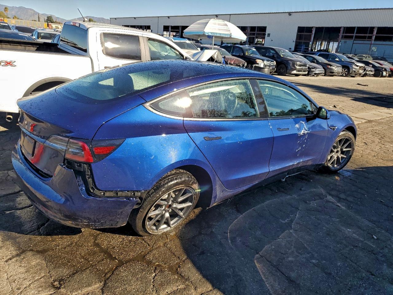 2023 TESLA MODEL 3 photo 3