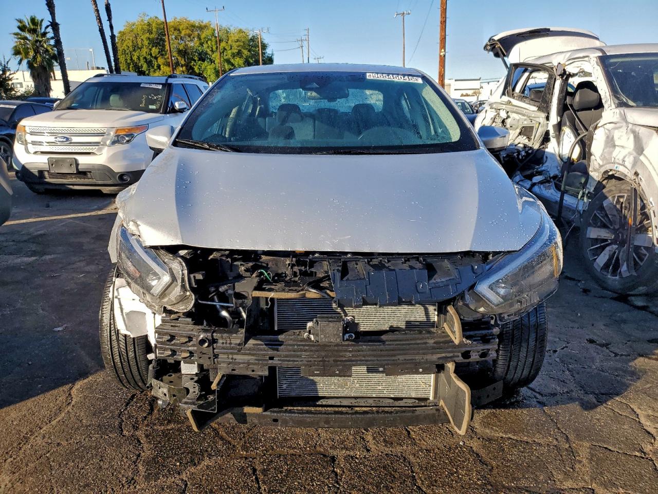 2025 NISSAN VERSA SV photo 5