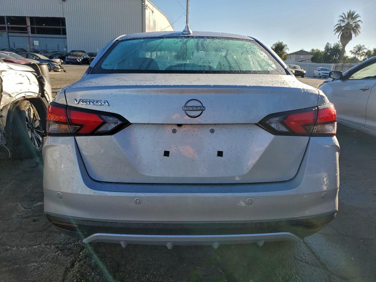 2025 NISSAN VERSA SV photo 6