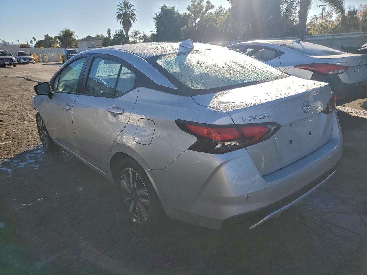 2025 NISSAN VERSA SV photo 2