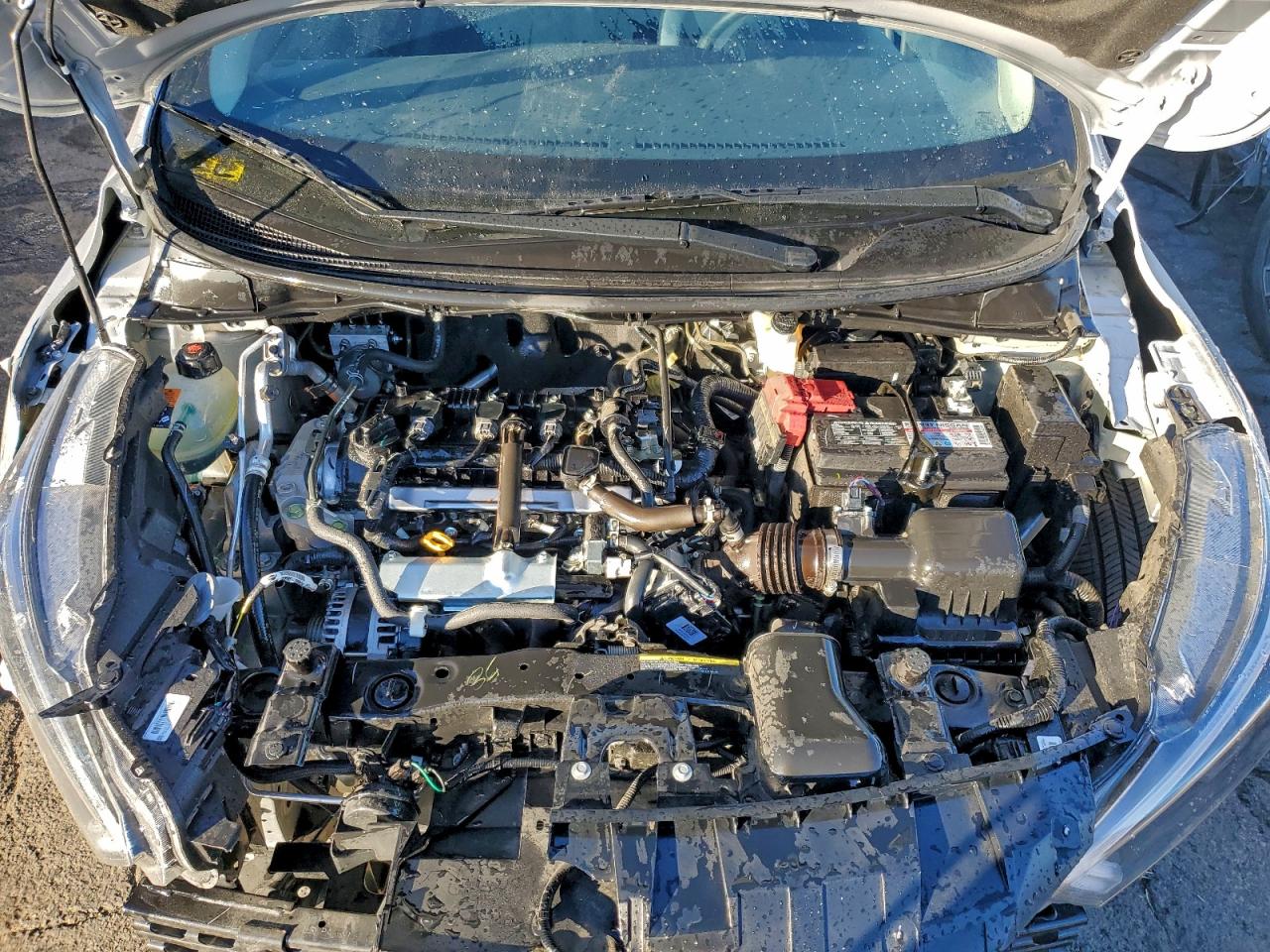 2025 NISSAN VERSA SV photo 11