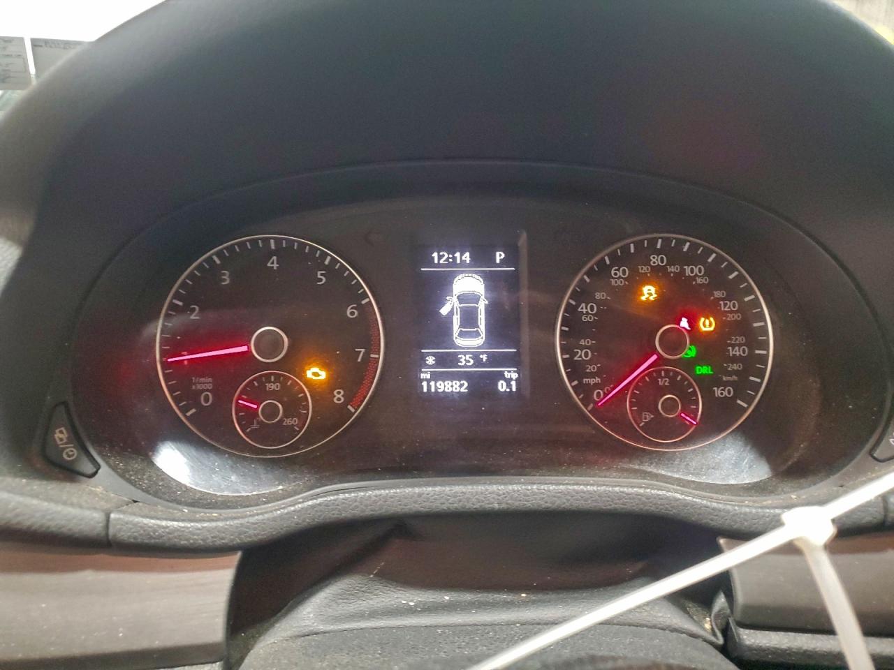 2015 VOLKSWAGEN PASSAT SE photo 17