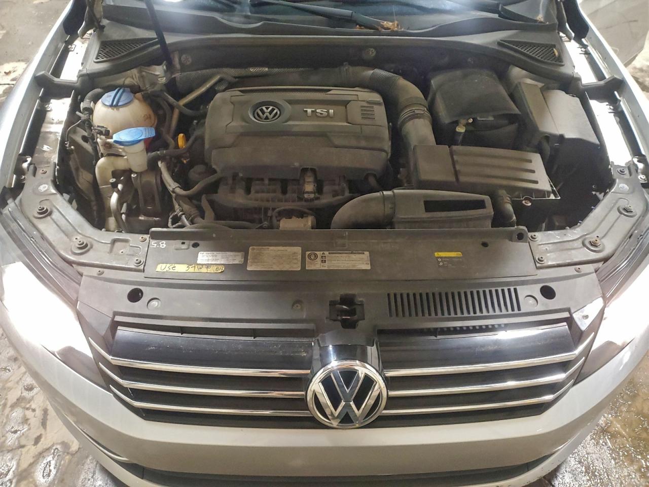 2015 VOLKSWAGEN PASSAT SE photo 21