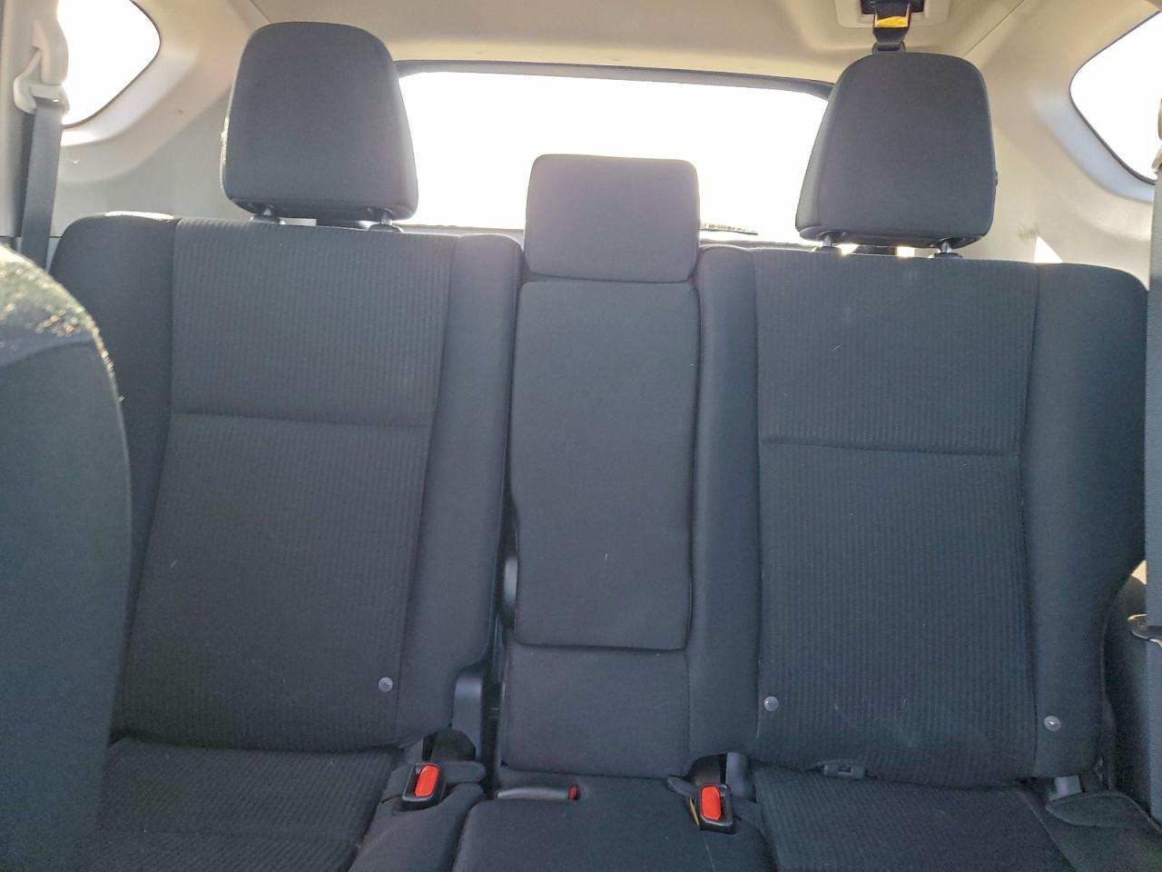 2016 TOYOTA RAV4 LE photo 10