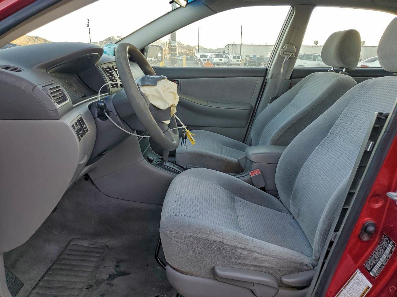 2006 TOYOTA COROLLA CE photo 7