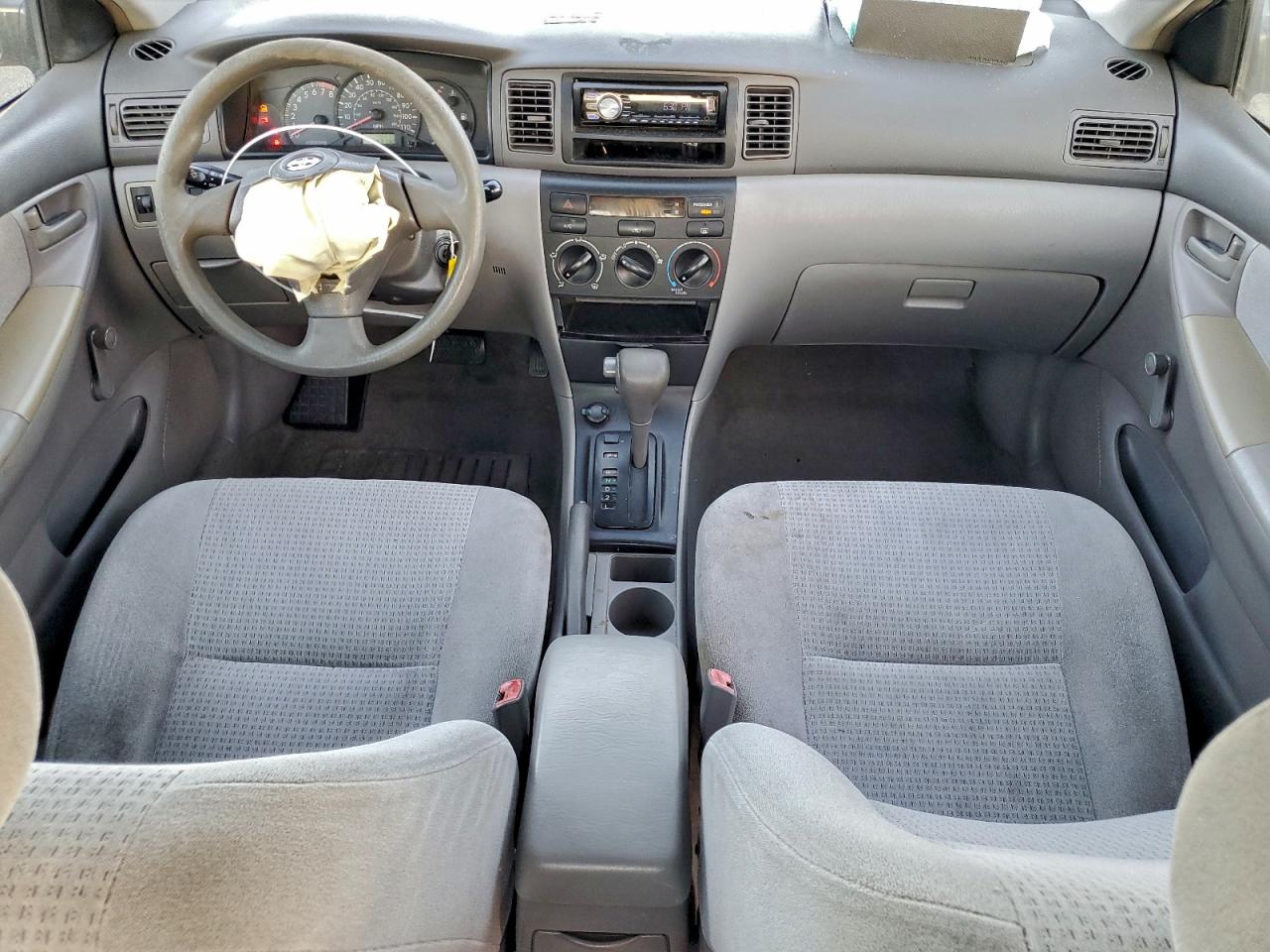 2006 TOYOTA COROLLA CE photo 8